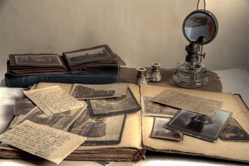 A History of Yearbooks: How They Evolved from Simple Record Books to Works of Art